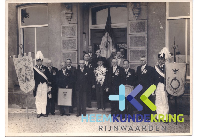 Schutterij EMM Lobith oprichting Stichting Gildeattributen 02-06-1954 Coll. HKR